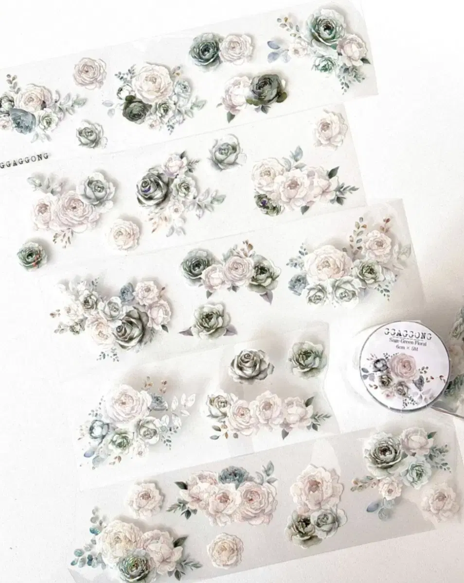 까꽁이의꼼지락 Sage Green Floral PET 마테컷